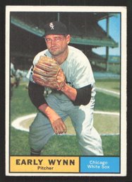 1961 TOPPS EARLY WYNN - HALL OF FAMER