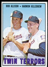 1967 TOPPS TWIN TERRORS - BOB ALLISON & HARMON KILLEBREW (HALL OF FAMER)