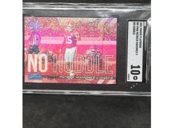 2021 PANINI PLAYBOOK PATRICK MAHOMES II NO HUDDLE SPARKLE GEM MINT