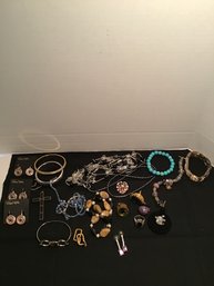 Vintage Costume Jewelry Lot