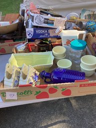 09, BOX LOT #09, Pottery, Wall Pockets, USA Planter, Skippy, Seagrams, Etc.