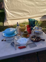 44A, TABLE LOT #44A, MCM Lot, Glassware, Bakelite, Etc.