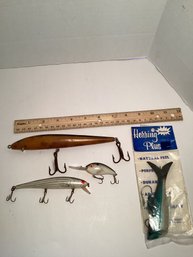 Vintage Fishing Lure Lot