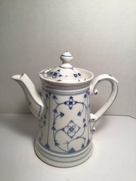 Antique Felda Porzellan Porcelain Coffee Pot