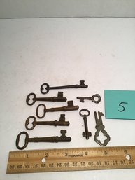 Antique Skeleton Key LOT 4, Solid, Mixed Metal