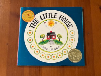 The Little House By Virginia Lee Burton Celebrating 70 Years Bonus Audio CD Included
