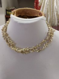 Vintage Costume Jewelry Necklace