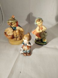 Lot Of 3 Figurines