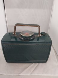 Vintage General Electric Radio Model 630