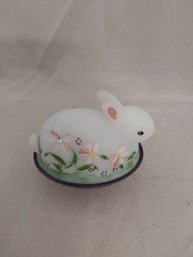 Fenton Bunny Rabbit Nesting Dish