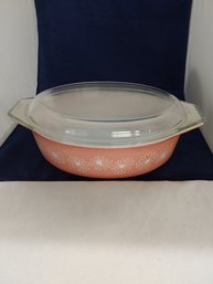 Pyrex 2 1/2 Qt Covered Casserole Dish 045