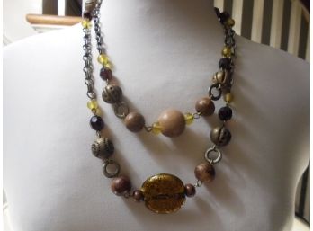 Gold Tone Costume Jewelry Beaded Necklace