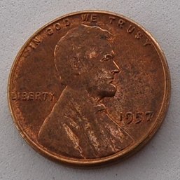 Error 1957 Lincoln Wheat Cent 'B-I-E Error' About Uncirculated