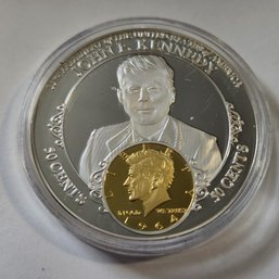 Beautiful John F. Kennedy Commemorative Proof Coin With 22K Gold Plated Inlay Coin, GEM BU