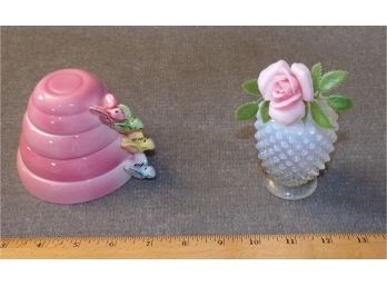 Vintage Menschik Goldman Pink Beehive Nesting Measuring Cups & Small 4' Milk Glass Vase