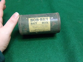 Vintage Bob-Bet Bait Box