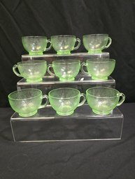(9) Hazel Atlas Florentine Tea Cups