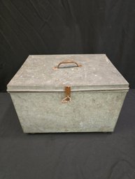 Vinatge Galvanized Box
