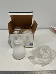 New Box Of 4 White Dansk Mini Ceramic 3.5 In Bud Vases