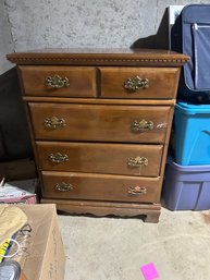 33x42x19 Inch 4 Drawer Dresser Great Upcycle Project Second Drawer Is A Little Loose