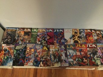 Lot Of Comic Books DC Comics Lot Justice League JLA 25 Comics