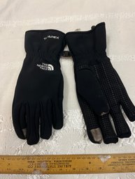 Ladies Size S The North Face Women's Apex Insulated Etip Gloves Like New