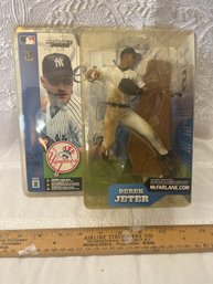 McFarlane Series 2 Baseball The Captain #2 Derek Jeter