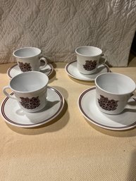 Set Of 4 Vintage Retro Brown Flower Corelle Corning 8oz Coffee Tea Cups And Saucers