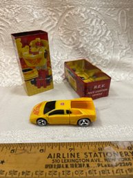 Hasbro TRANSFORMERS Robots In Disguise REV Race Exertion Vehicle  Spychanger  In Tiny Tins Case