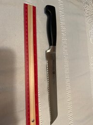 ZWILLING J.A. Henckels 8 In Bread Knife 31076-200 See Photos