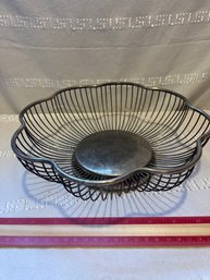 Vintage Silver Plate Flower Shaped Wire Basket/Bowl
