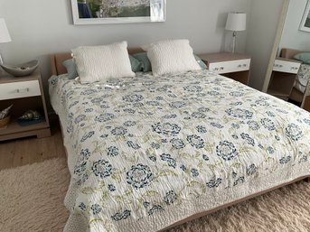 Pretty King Size Bedding 100 Percent Cotton Quilt Made In India Bedding With Pillows And Shams