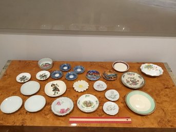 Lot Of Mini Dishes And Bowls Trinket Dish