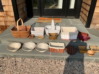 Great Lot Of Assorted Wicker Baskets