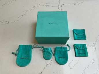 Tiffany & Co Blue Drawstring And Snap Closure Jewelry Pouches And Gift Box