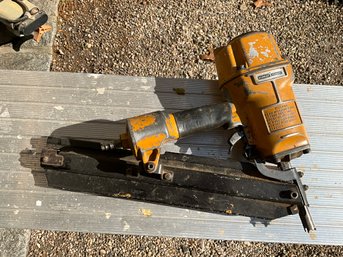 Stanley Bostitch Framing Pneumatic Nail Gun