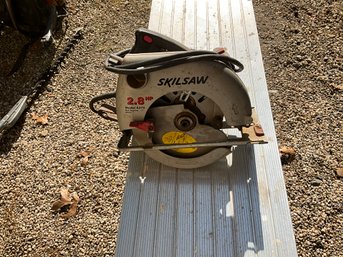 Skilsaw Circular Saw 2.8 Hp Model 5375