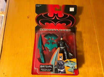 Kenner DC Batman & Robin:Batgirl Battle Blade Blaster Action Figure