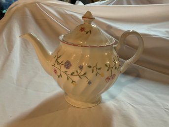 Vintage Johnson Bros 'Summer Chintz' Footed Teapot, Made In England. Pink, Blue, Yellow Green Floral