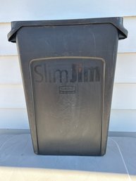 Rubbermaid Slim Jim Container 23 Gallon Waste Pail Great Shape