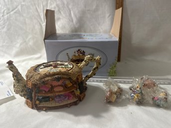 New Vintage Teapot Goldilocks And The Three Bears Themed Polystone Resin Trinket Box With Figures And Box