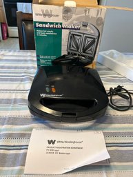 White Westinghouse Sandwich Maker Works Great