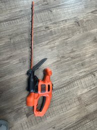 BLACKDECKER 16 In Electric Hedge Trimmer BEHT100 Tested Works Great