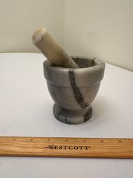 Vintage Marble Mortar And Pestle For Vintage Kitchen Ware