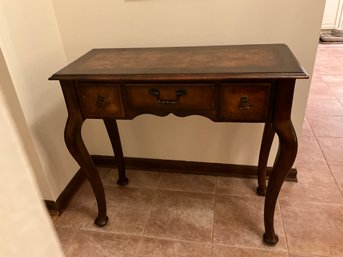 Vintage Queen Anne Style Burl Walnut Lowboy Console Table