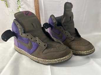 Nike Mens Dunk High Earthquake Basketball Shoes Purple 2007 Size 8.5