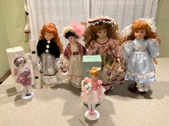 Huge Lot Of Vintage Porcelain Dolls