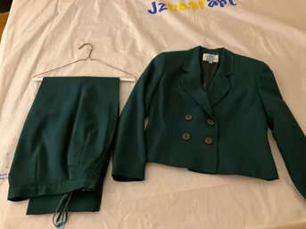 Vintage The Suit Collection Size 6P Green Ladies Pant Suit High Waist Pants With Cropped Jacket