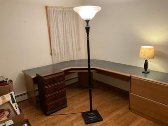 Nice HEAVY 6 Foot Floor Lamp With Frosted Glass