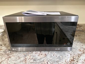 LG Smart Inverter Microwave Oven Works Great Only 6 Months Old